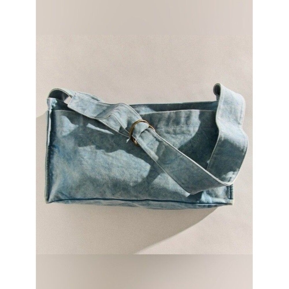 Free People Camp Crush Sling Bag Adjustable Strap Cotton Blue OS 289739 - Picture 1 of 10